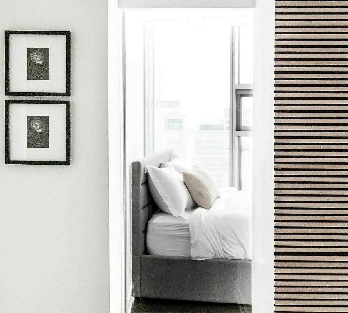 Applewood Suites - 3 Bdrm Luxury Lakeview Toronto